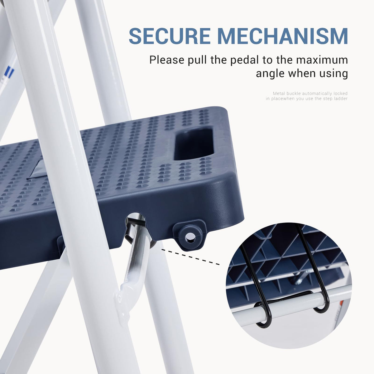 3 Step Anti-Slip Handrail 500lbs Step Ladder H770943