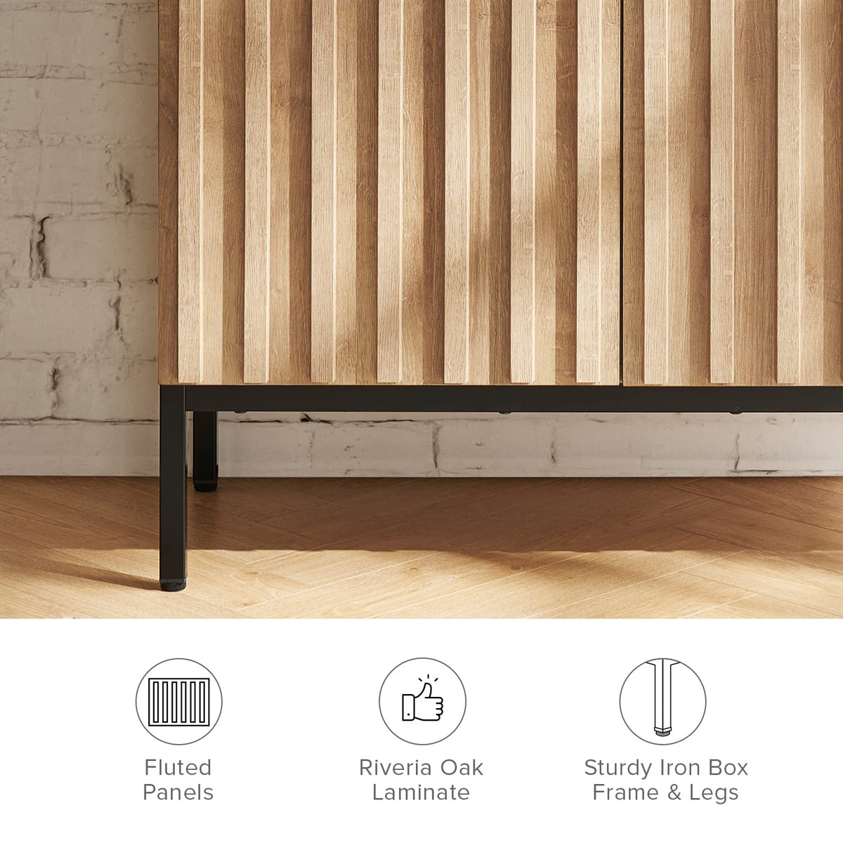 Oak Storage Cabinet Sideboard P31422