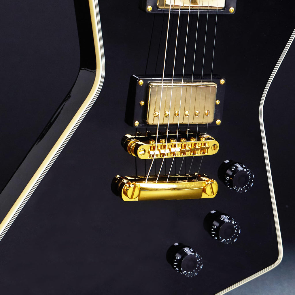 Solid Body Electric Guitar, Mahogany Body, Rosewood Fretboard W835