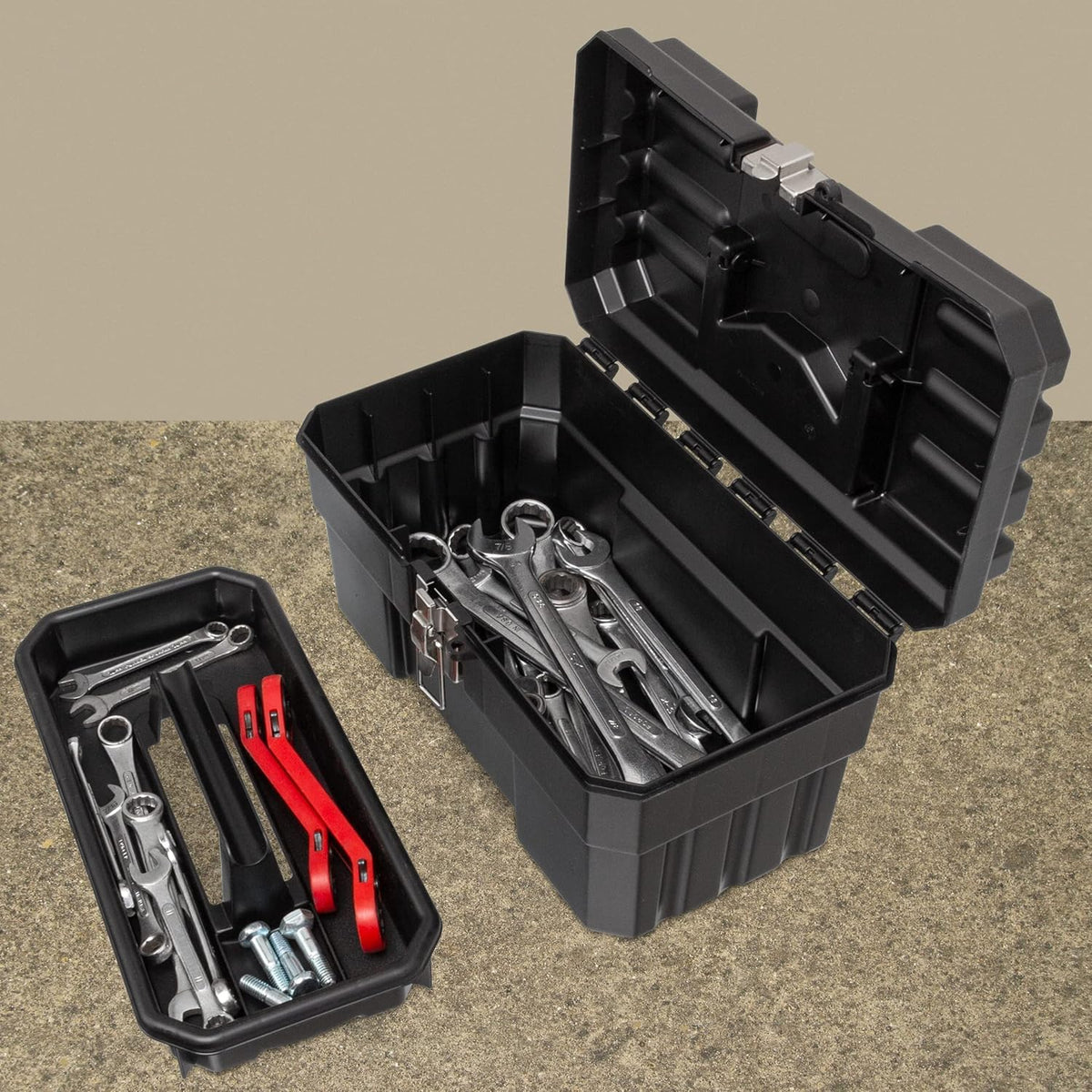 14-Inch Plastic Toolbox with Removable Tray U619815