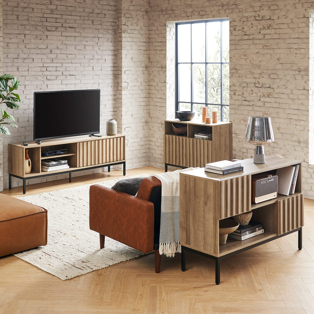 Oak Storage Cabinet Sideboard P31422